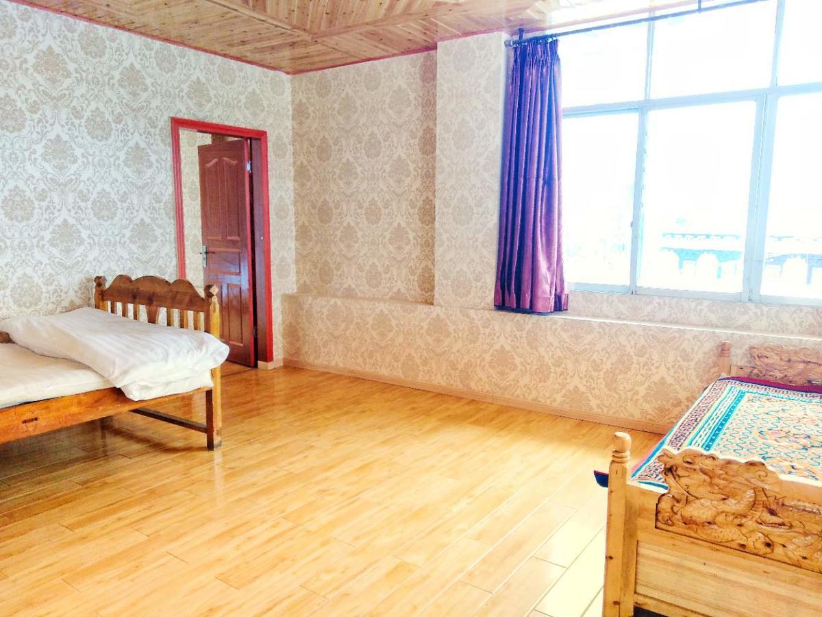 Zishuo Zihua Guest House Daocheng Zewnętrze zdjęcie