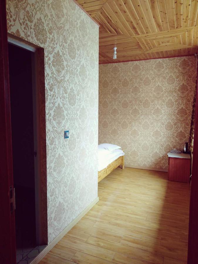 Zishuo Zihua Guest House Daocheng Zewnętrze zdjęcie