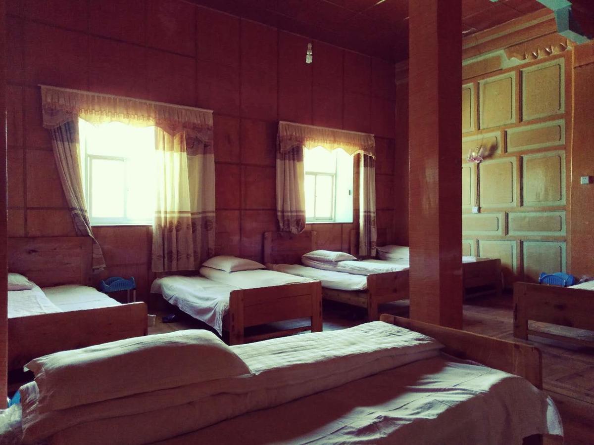 Zishuo Zihua Guest House Daocheng Zewnętrze zdjęcie