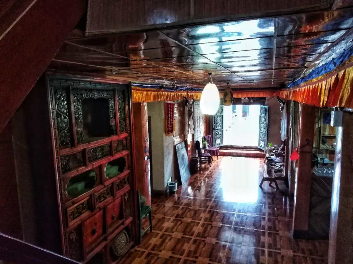 Zishuo Zihua Guest House Daocheng Zewnętrze zdjęcie