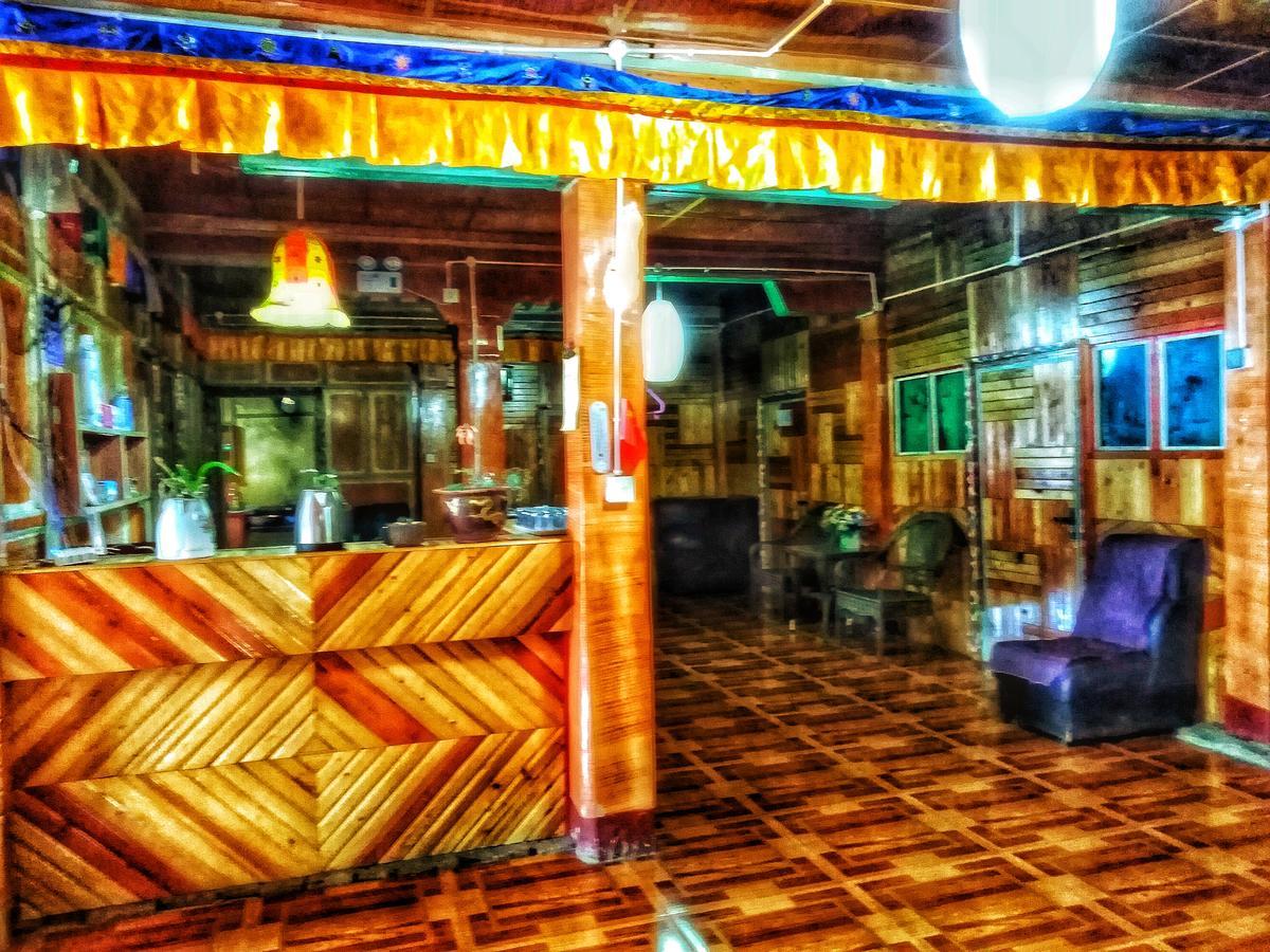 Zishuo Zihua Guest House Daocheng Zewnętrze zdjęcie