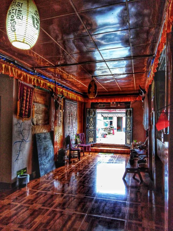 Zishuo Zihua Guest House Daocheng Zewnętrze zdjęcie