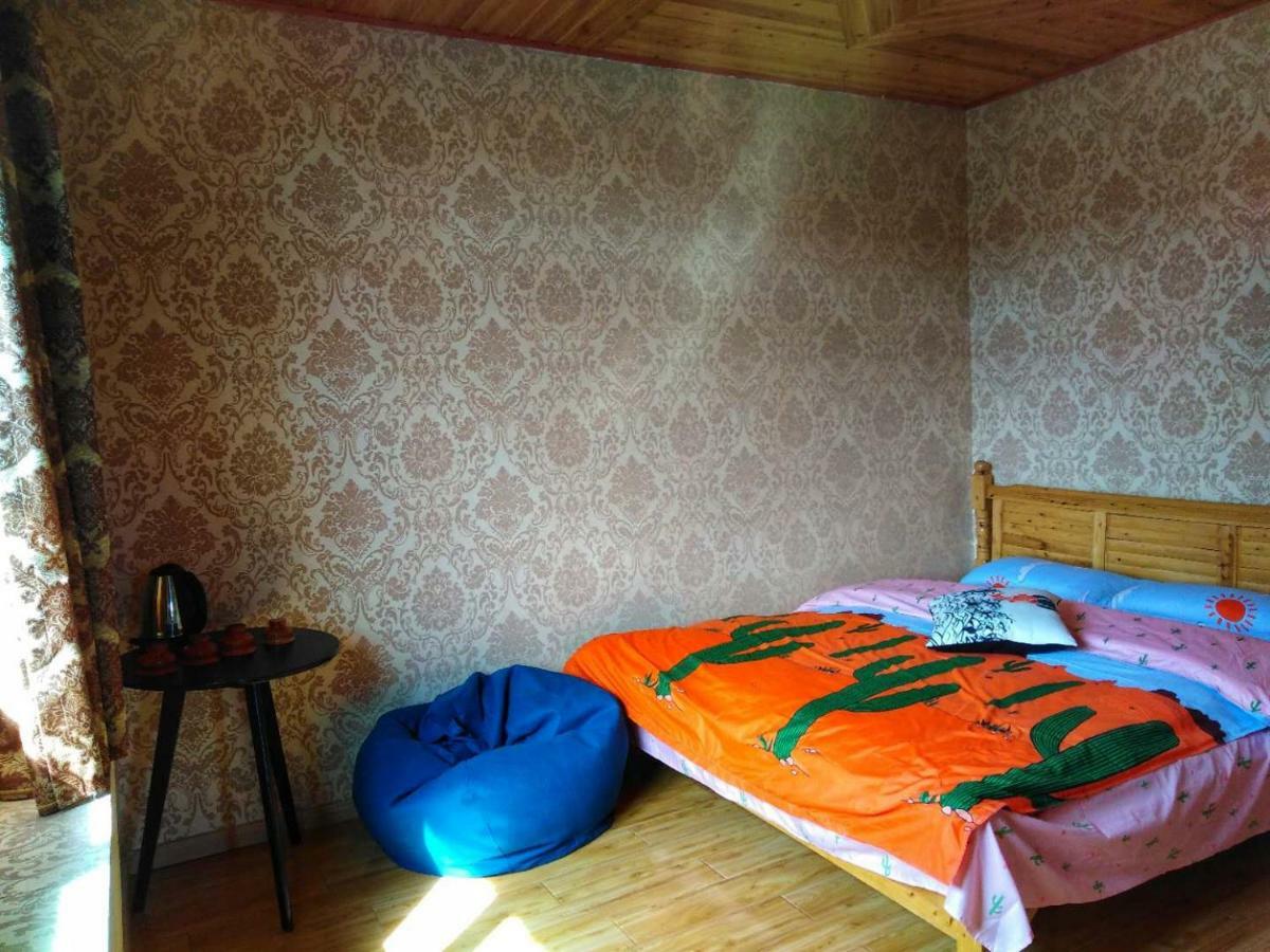 Zishuo Zihua Guest House Daocheng Zewnętrze zdjęcie